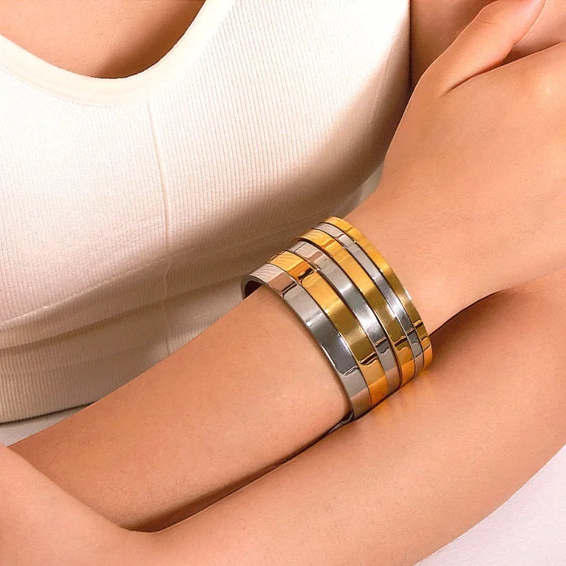 High Quality Stainless Steel Round Wide Bracelet Bangle Fashion Texture Gold Silver Color Waterproof Charm Jewelry Gift New