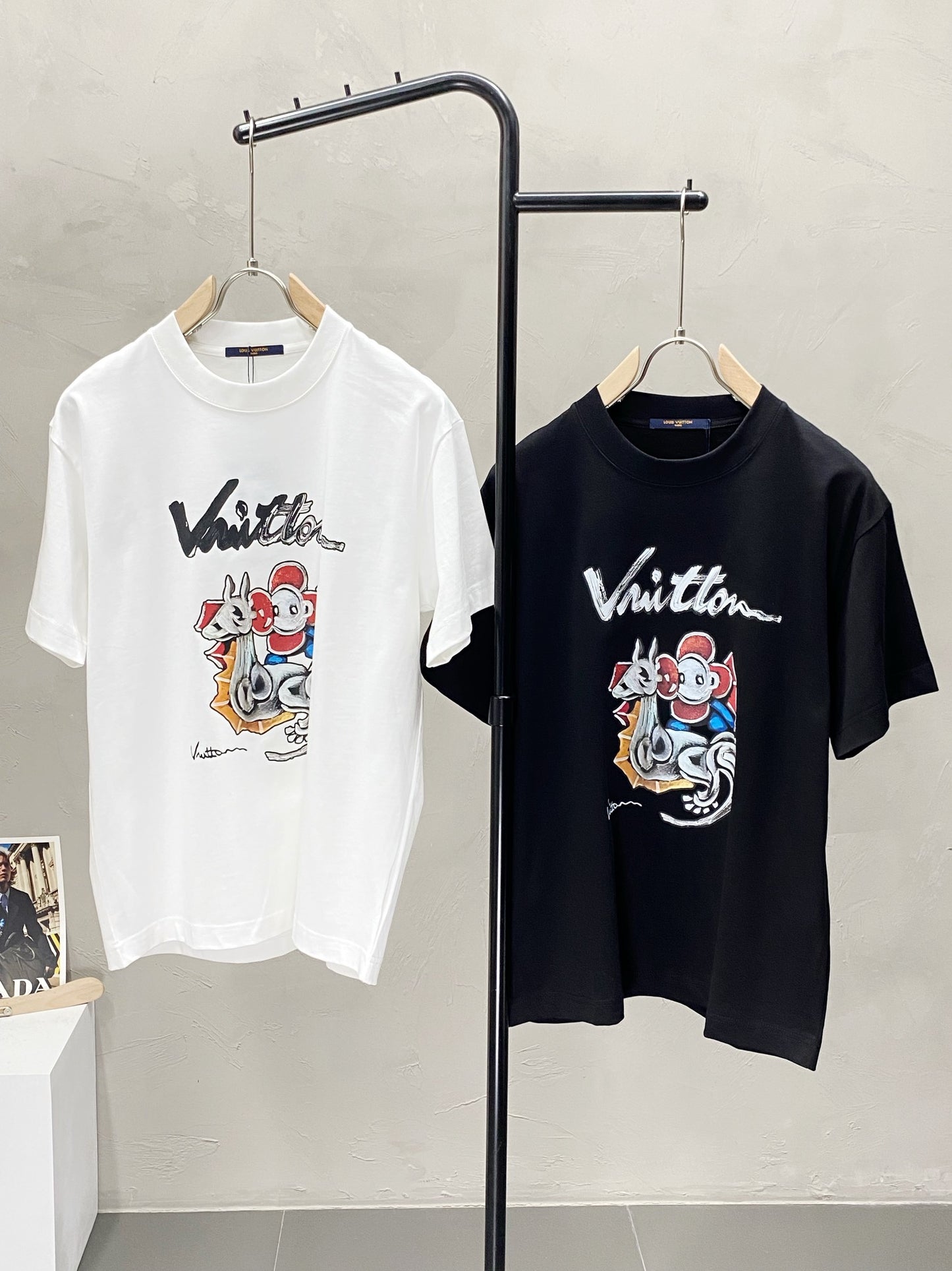 LV T-Shirt
