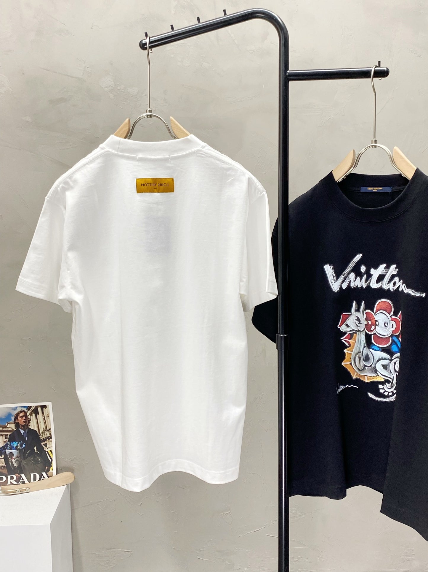 LV T-Shirt
