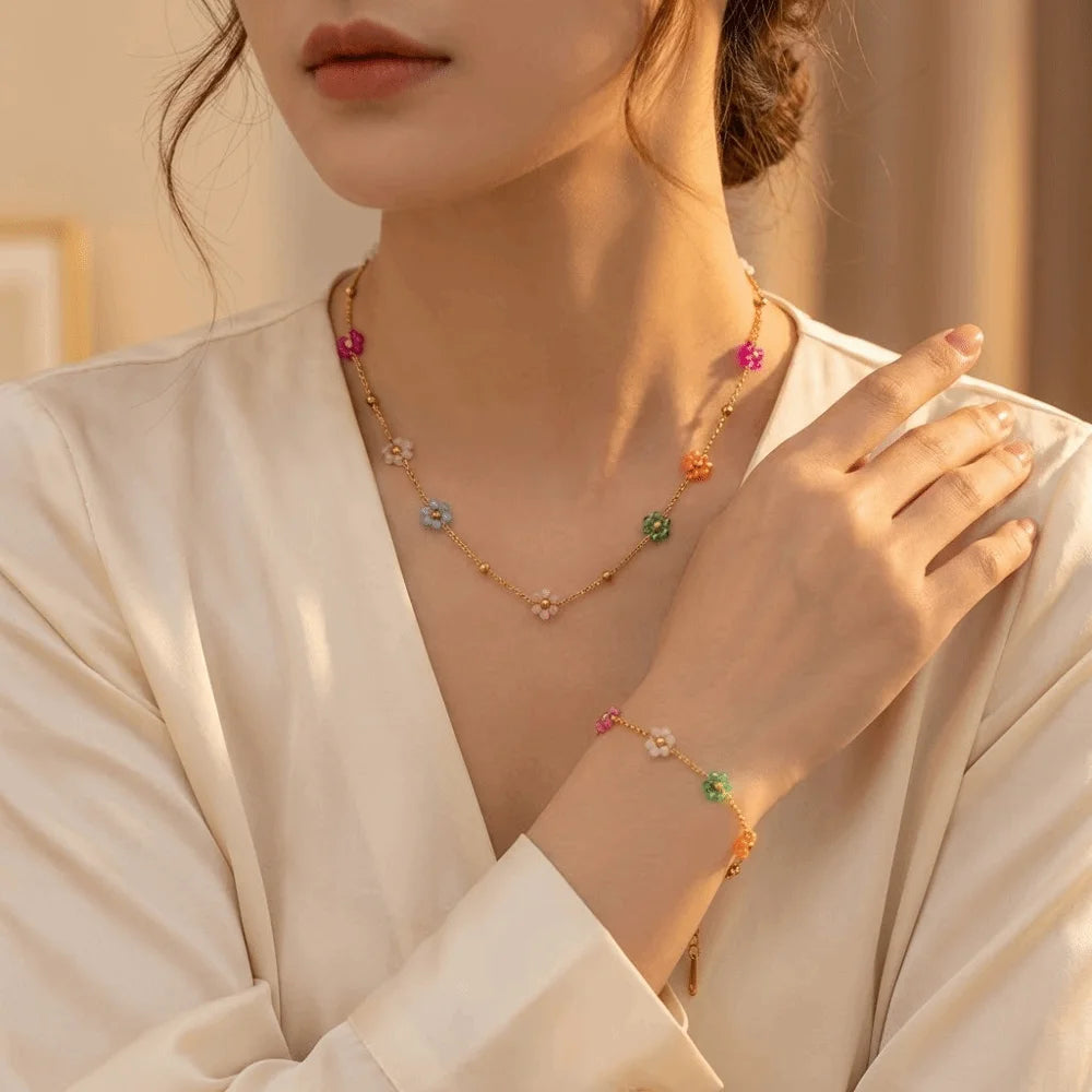 Colorful Beaded Heart Necklace Trendy Exquisite Flower Chain Bracelet Stackable Versatile Plating Waterproof Jewelry Summer